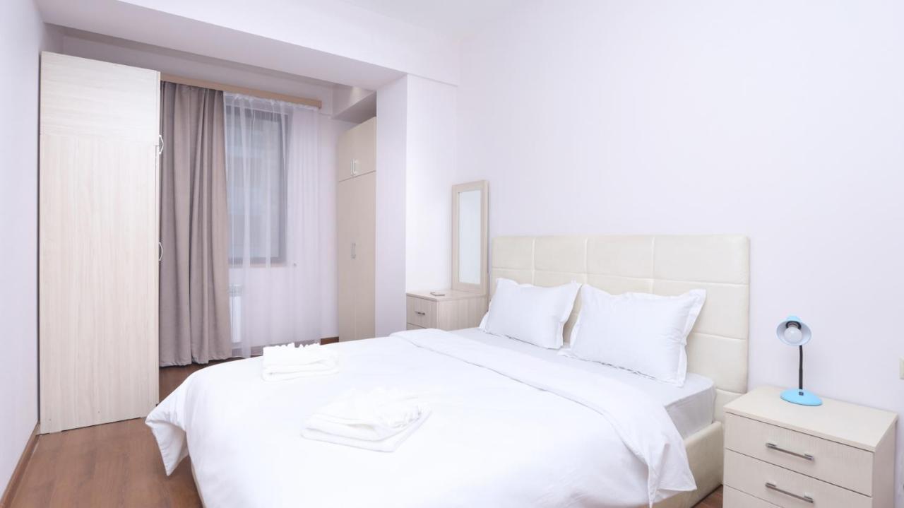 Stay Inn-Apartments On Buzand 17 Ereván Exterior foto